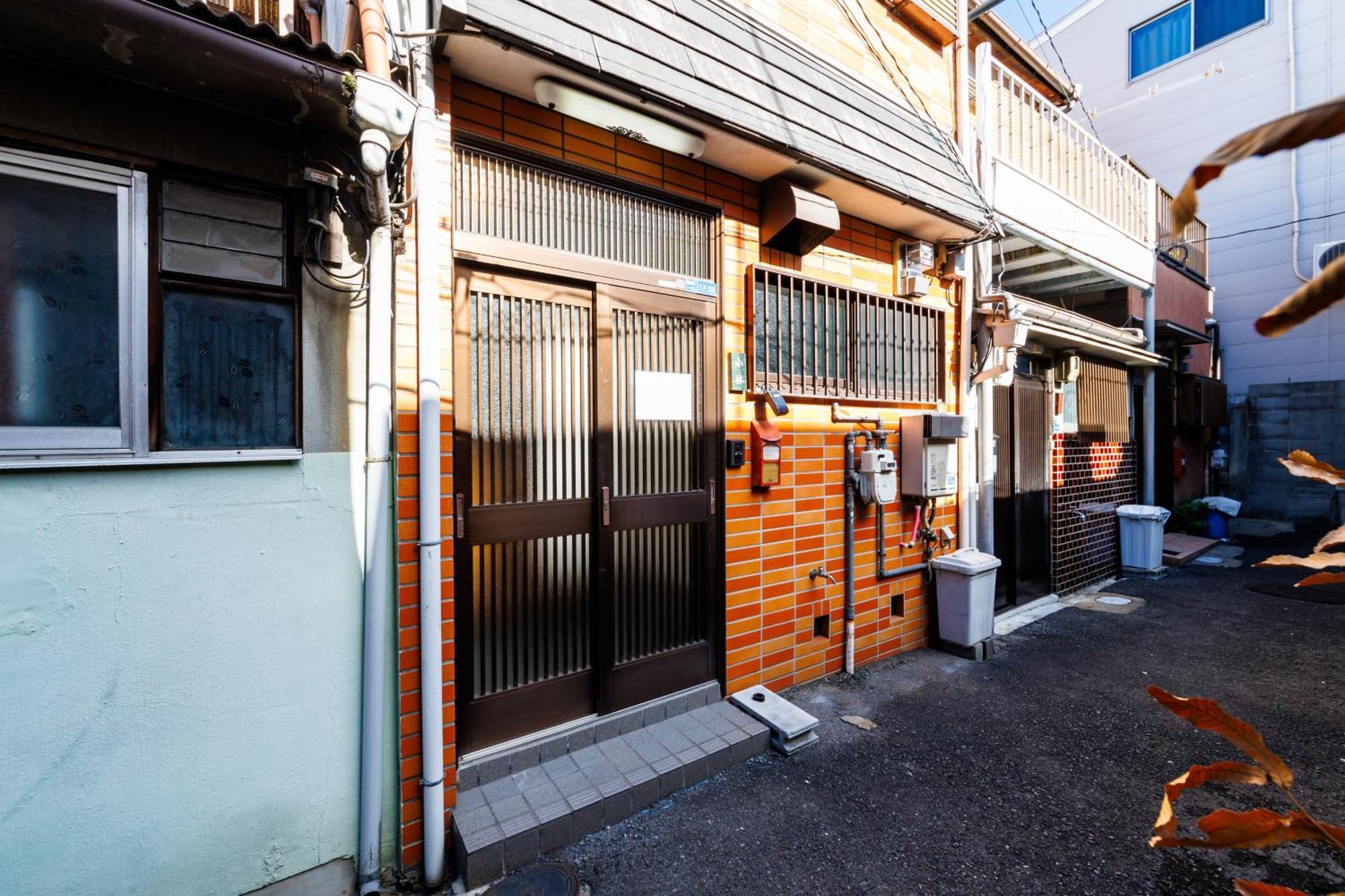 Apartment Hanazonocho *