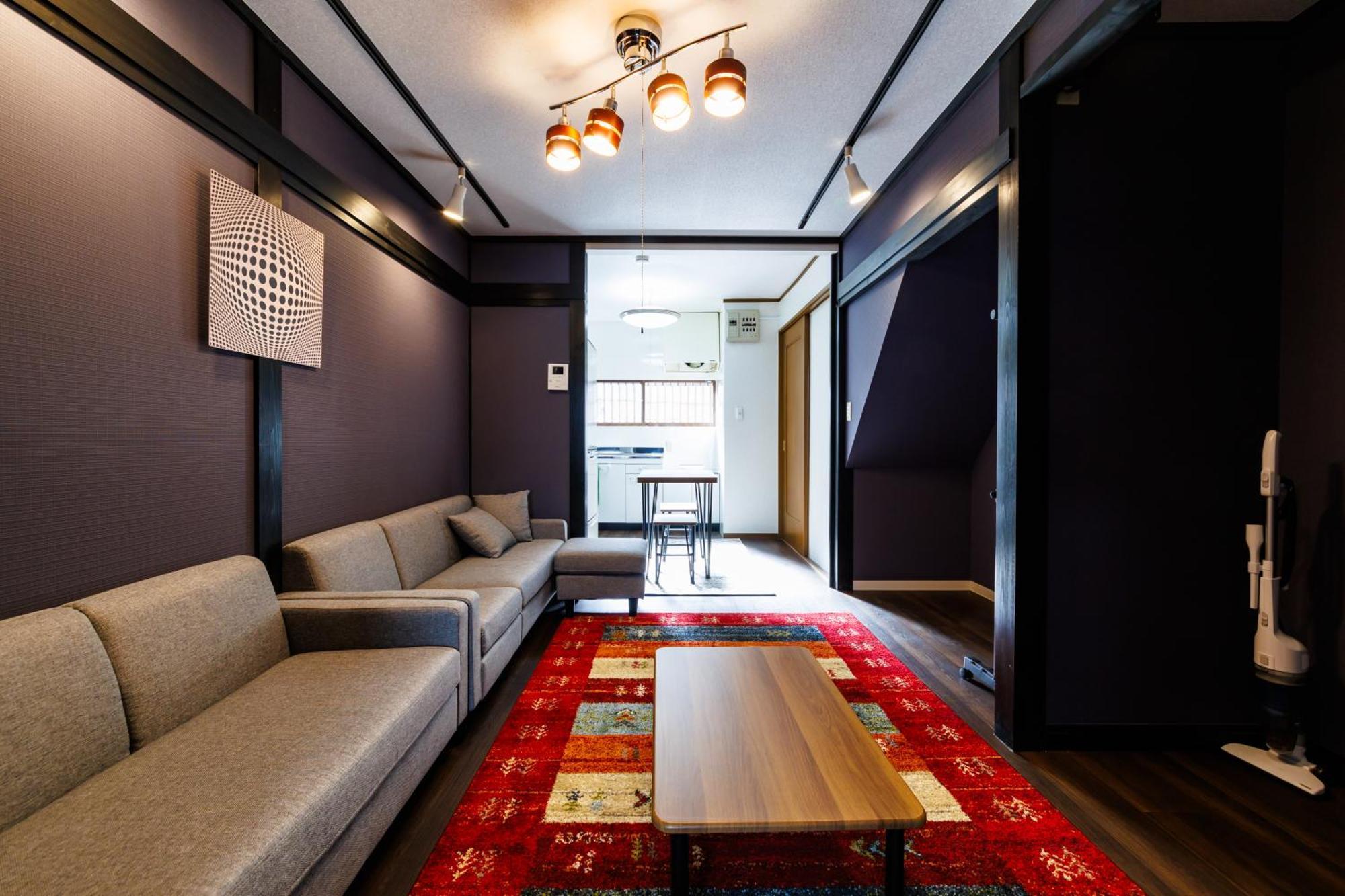 Hanazonocho Apartment