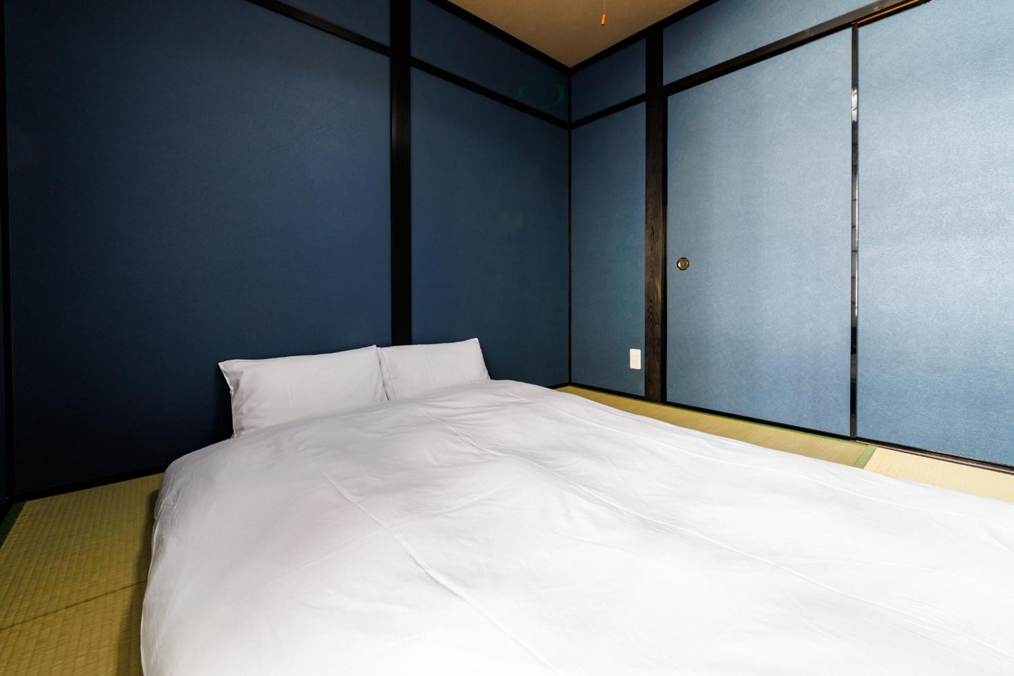 Hanazonocho Apartment